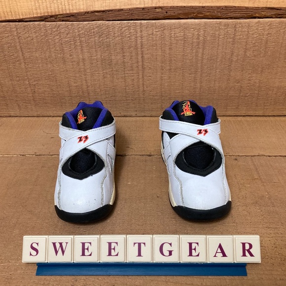 Air Jordan Retro 8 TD 'Three-Peat' - Picture 4 of 16